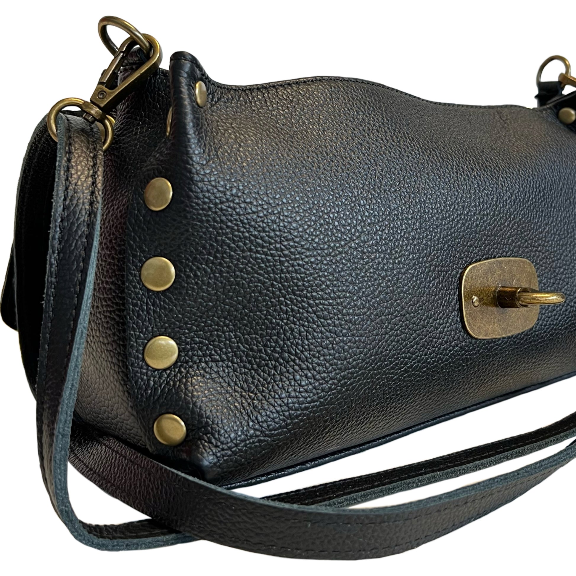 Borsa a Tracolla in Pelle di Mucca e Cuoio Design Elegante - Patagonia Leather Rugs Borsa a Tracolla in Pelle di Mucca e Cuoio Design Elegante - Patagonia Leather Rugs